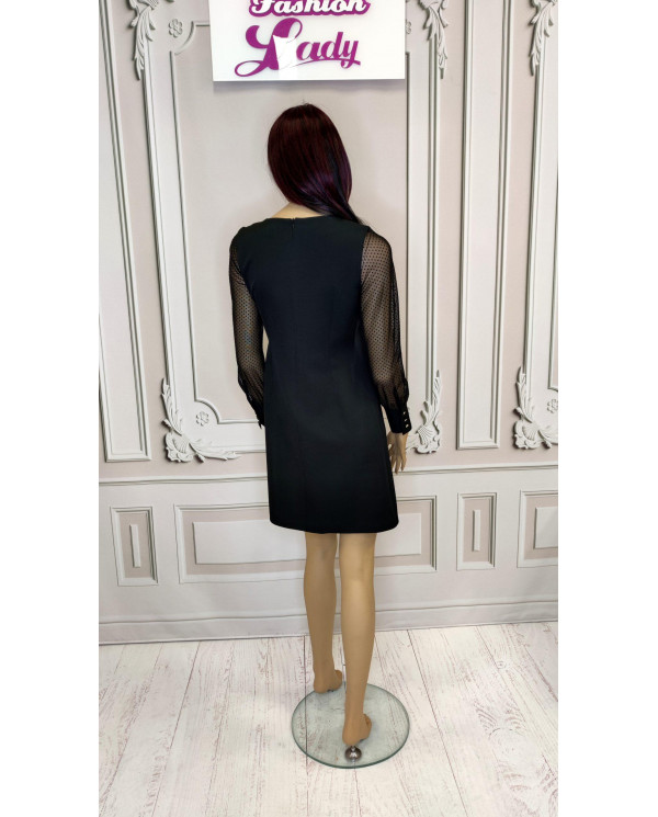 Czarna sukienka trapez (3)